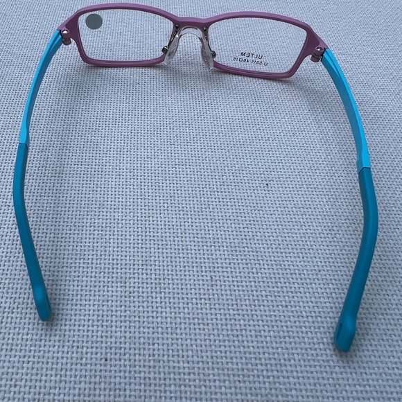 NEW | Ultralight weight children's eyeglasses - Picture 4 of 11